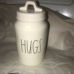 Rae Dunn Hugs Canister